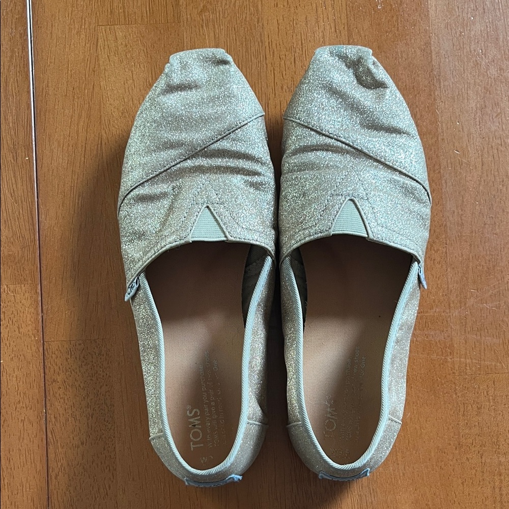 TOMS Women's Sparkling Gold Flats